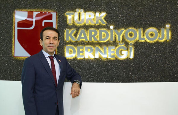 Kronik kalp hastalarına tedavinizi aksatmayın uyarısı