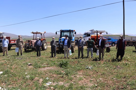 Tufanbeyli'de çiftçiler unutulmadı
