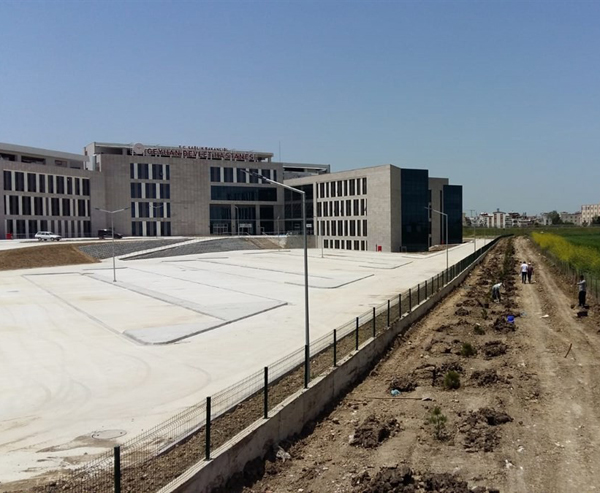 Ceyhan Devlet Hastanesi açılışa hazırlanıyor