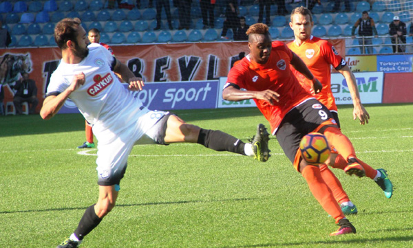 Adanaspor 4 hafta sonra puan aldı
