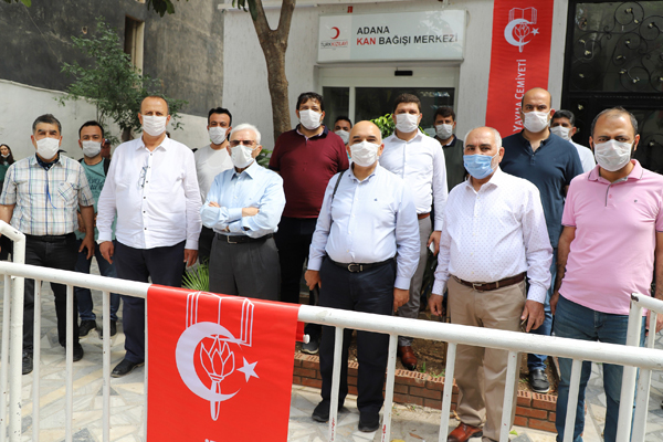 İYC Adana Şubesinden Kızılay’a kan bağışı