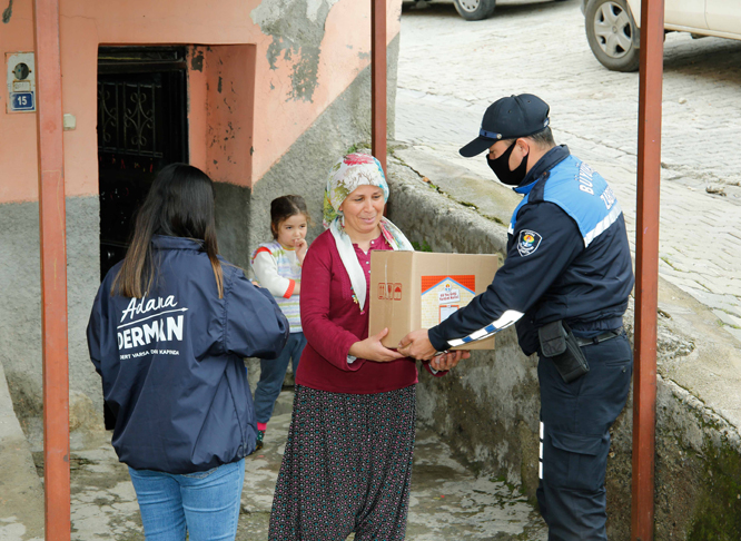 Büyükşehir koronavirüsle mücadelede zoru başardı