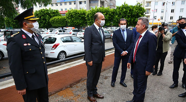 Adana Valisi Süleyman Elban göreve başladı