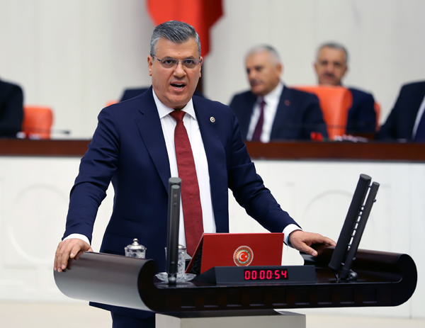 Ayhan Barut'un anne acısı