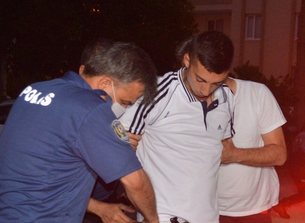 Öğretmeni vuran zanlı polisten kaçamadı