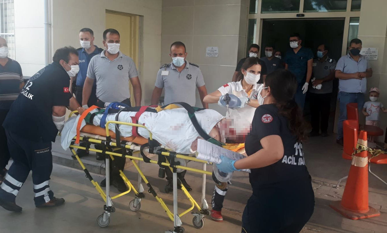 Adana'da yasak aşk cinnet: 3 ölü