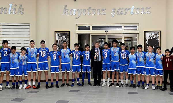 Akay “Gençleri kötülükten sporla kurtaracağız”