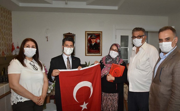 MEHMET AY'DAN ANLAMLI ZİYARET