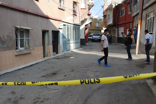 Alacak verecek tartışmasında kan aktı: 1 yaralı