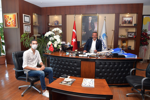 KİBAR BAŞKAN SONER ÇETİN