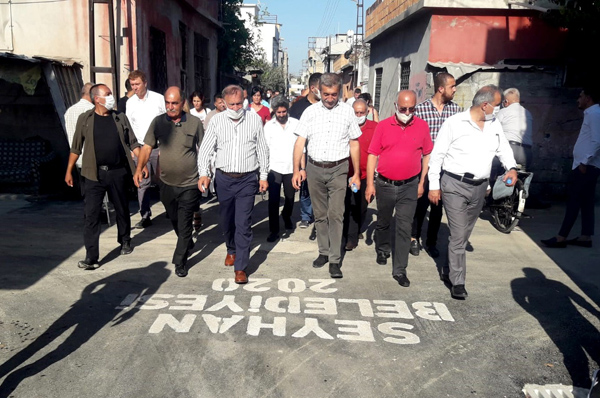 Asfaltlanan sokaklara sembolik açılış