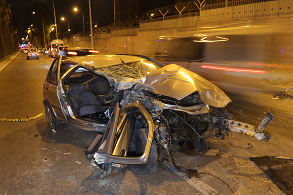 Adana’da feci kaza: 2 ölü, 3 yaralı