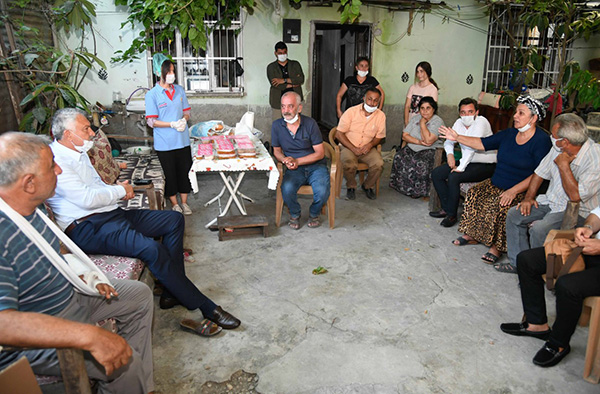 Büyükşehir-BM iş birliğiyle muhtaç vatandaşa 3 kap sıcak yemek