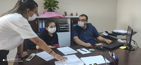 CEYHAN'DA BELEDİYEDEN ÖĞRENCİLERE HİZMET