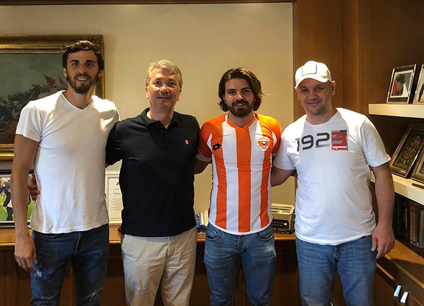Ozan ve Ömer Adanaspor’da