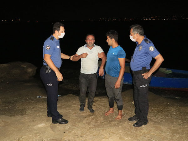GÖLE DÜŞTÜ BALIKÇILAR KURTARDI