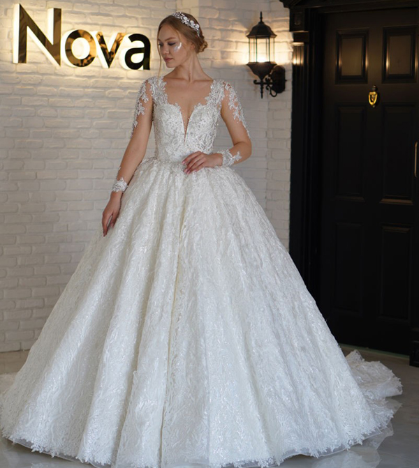 Nova Sposa, 2021 gelinlik koleksiyonlarını hazırlıyor