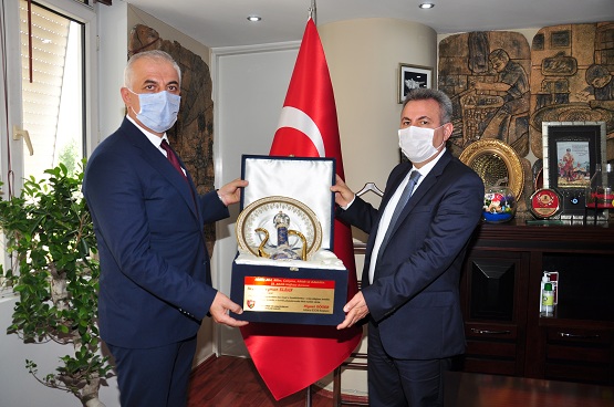 Elban: Esnaf toplumun harcıdır