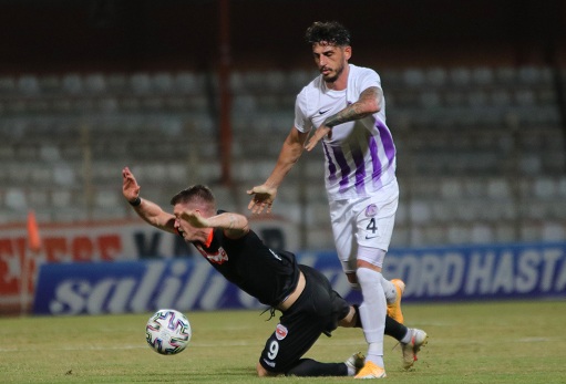 ADANASPOR: 0 KEÇİÖRENSPOR: 0