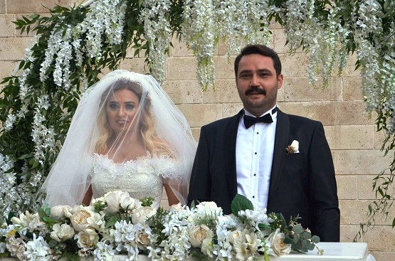 CUMHUR BAŞKAN EVLENDİ