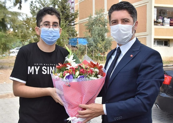 Başkan Ay'dan birinciye ödül