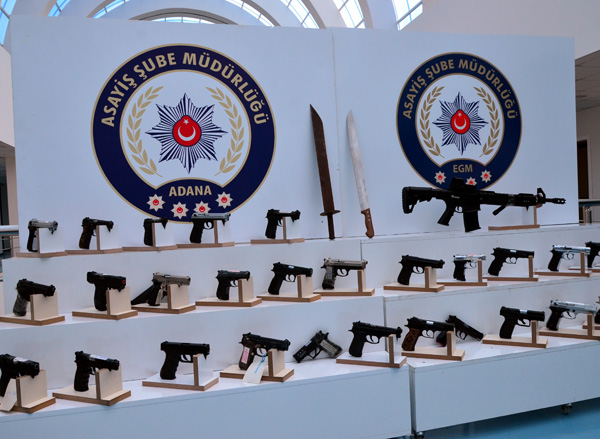 SİLAH CENNETİ GİBİYİZ!