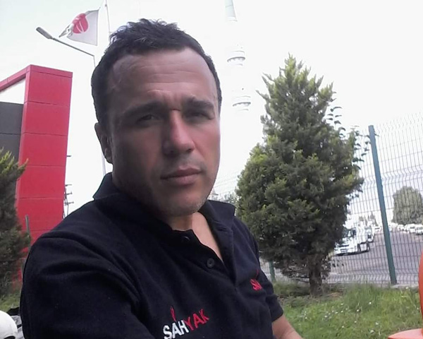 Kavgayı ayırmak isterken canından oldu