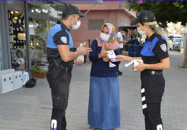 Kadınlar erkek şiddetine karşı bilgilendirildi