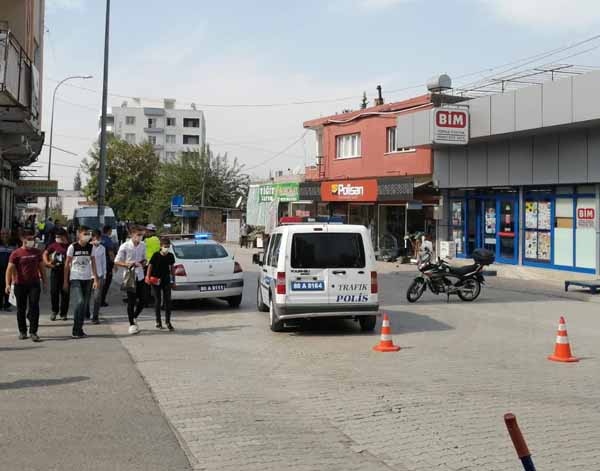 Bomba ihbarı yapılan paketten havai fişek çıktı