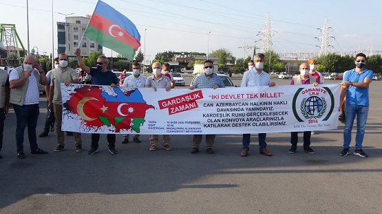 Azerbaycan'a konvoylu destek