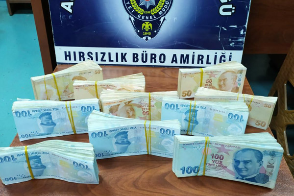altınlarını çalan zanlılar yakalandı