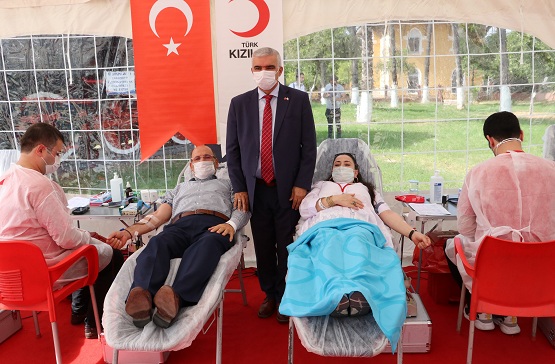 KIZILAY'A KAN DESTEĞİ