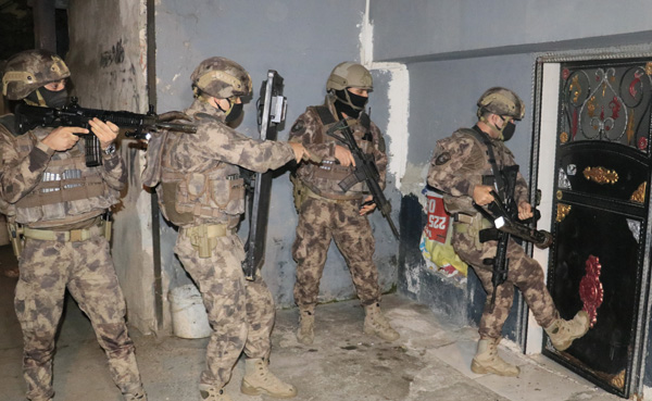Şafak operasyonu: 36 gözaltı kararı