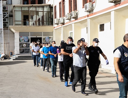 'Yasa dışı bahis' operasyonu: 33 gözaltı