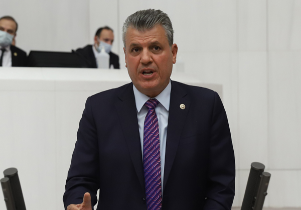 Barut: Açıklama bekliyoruz