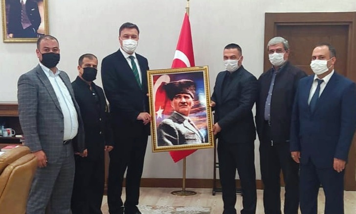 VAHAPZADE OKULUNDAN KAYMAKAMA ZİYARET