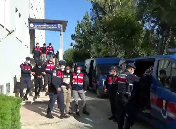 Adana'da terör örgütü operasyonu: 6 gözaltı