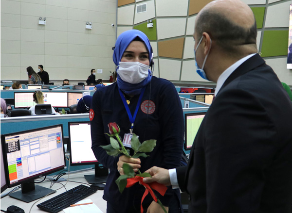 Sağlık çalışanlarına moral