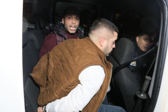 DUR İHTARINA UYMADI