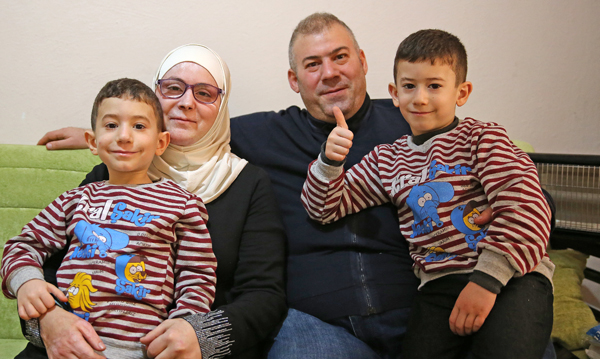 Suriyeli anne, 2 yıldır göremediği çocuklarına Türkiye'de