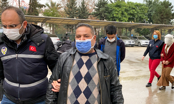 Dolandırıcılık şüphelisi 3 kişi adli kontrol şartıyla salıverildi