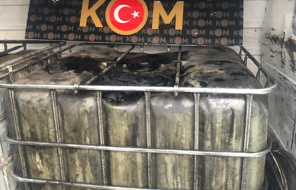 Adana'da 2 bin litre kaçak akaryakıt ele geçirildi