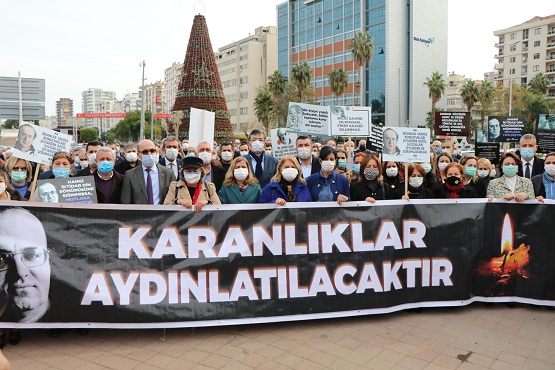 Mumcu, Okkan ve Cem anıldı