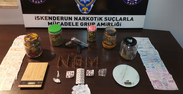 Hatay'da uyuşturucu operasyonunda 2 şüpheli yakalandı