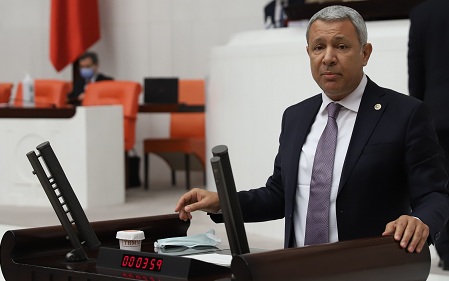 SÜMER: SAĞLIKTA ERİŞİM SIKINTISI VAR