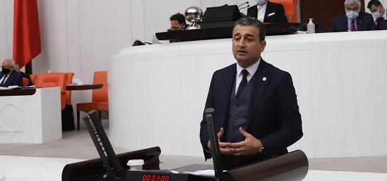 POSTACILAR İCRA TEBLİGATI DAĞITIYOR