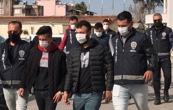Silahlı kavganın zanlılarından 4'ü tutuklandı