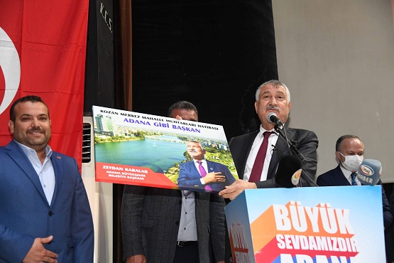 Karalar ilçe muhtarlarıyla buluştu