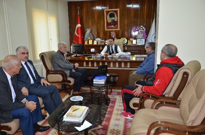 Adana’da hentbolun alt yapısı oluşturulacak