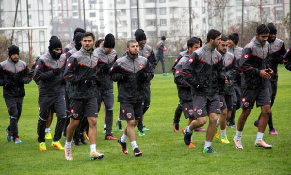 Adanaspor lideri gözüne kestirdi